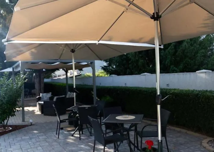 Anca בית הארחה 4*