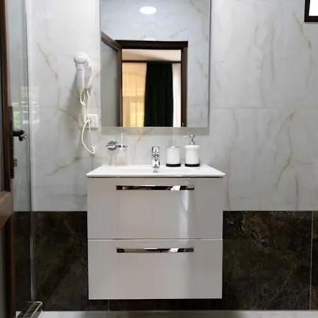 Anca بيت ضيافة ساتورْنْ